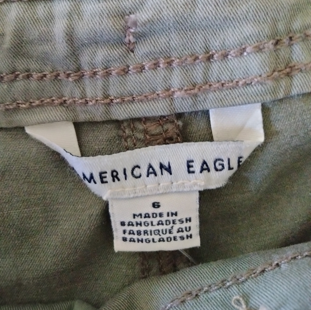 American Eagle stretch 4" perfect shorts - Picture 7 of 8